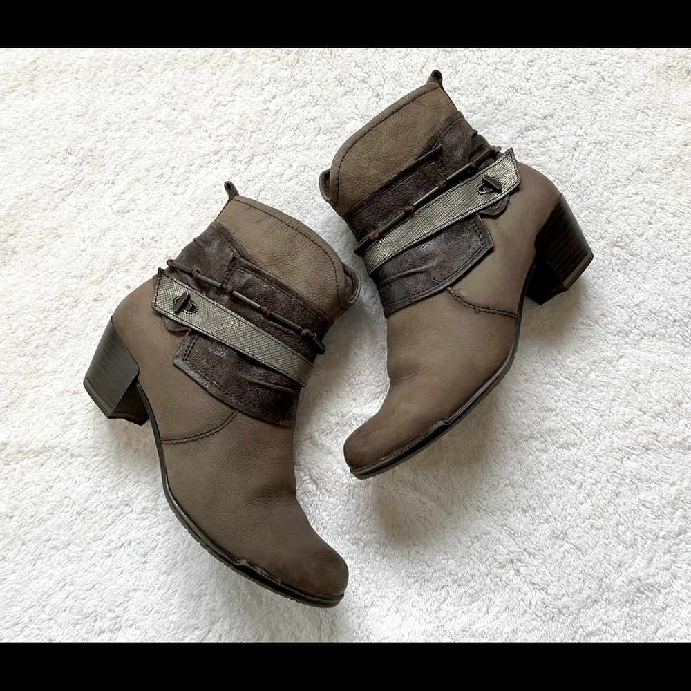 Tamaris Designer Leather Boots Size 37 (6 1/2) Brown; Never Worn NWT - Picture 2 of 10